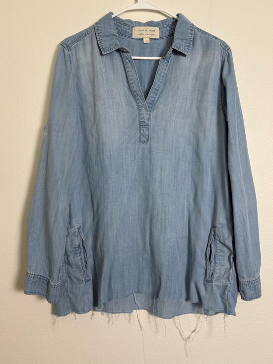 cloth & stone Tops - cloth & stone Light Blue Denim Tunic Top Size Medium